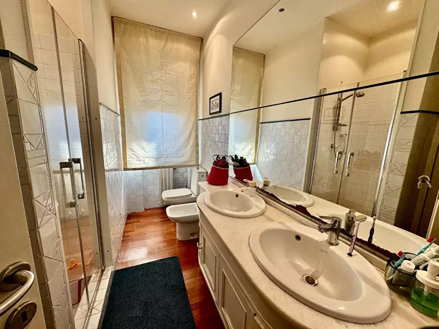 Immagine 25 di Mansarda in vendita  a Pontedera