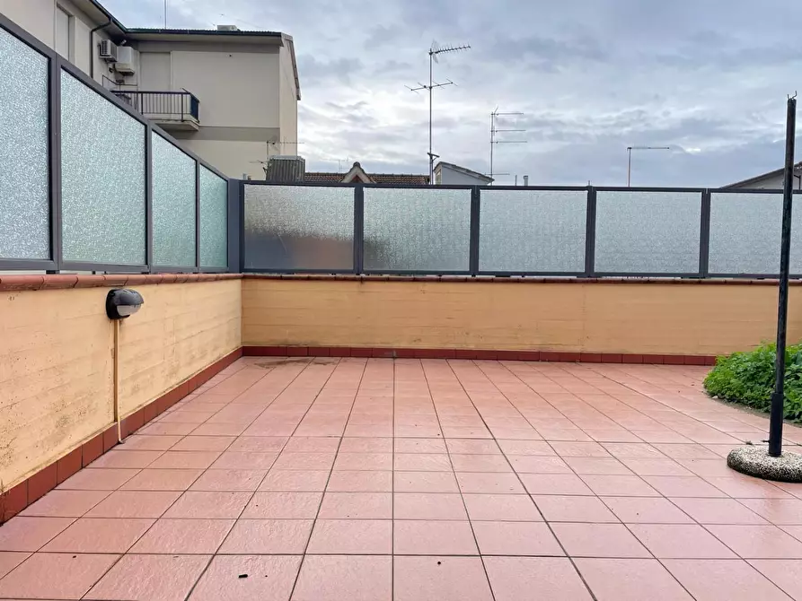 Immagine 2 di Appartamento in vendita  a Empoli