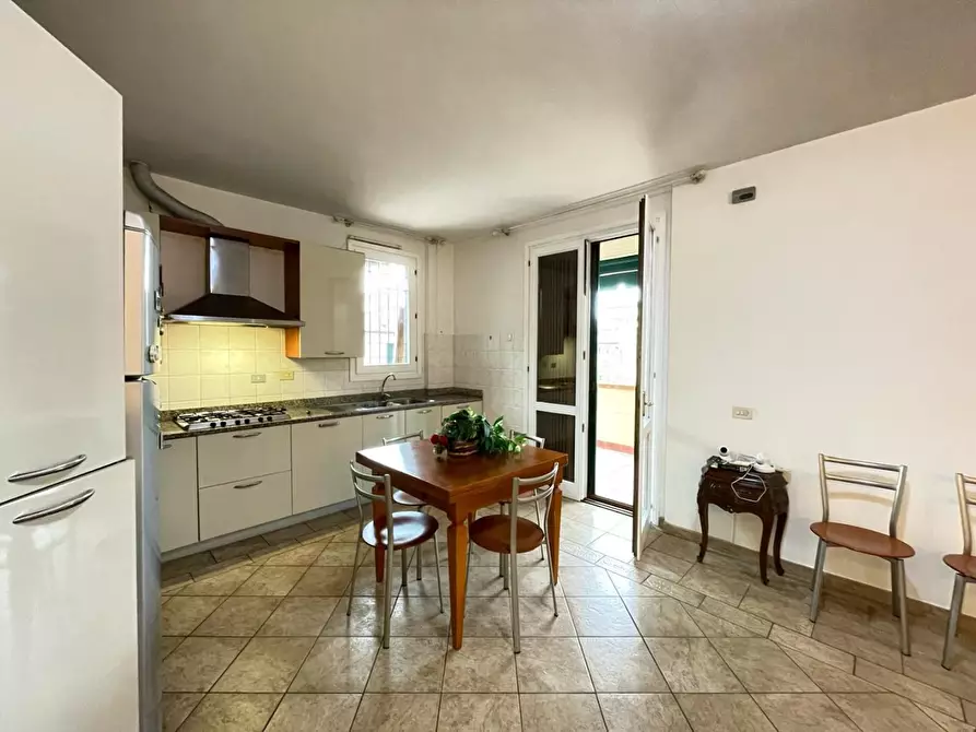 Immagine 7 di Appartamento in vendita  a Empoli