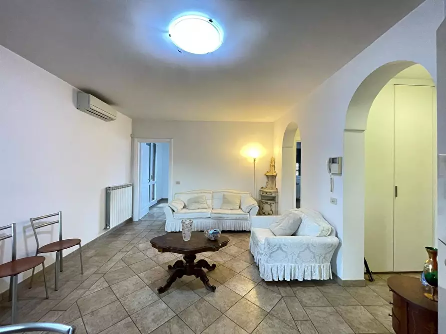 Immagine 8 di Appartamento in vendita  a Empoli