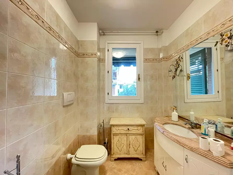 Immagine 30 di Appartamento in vendita  a Empoli