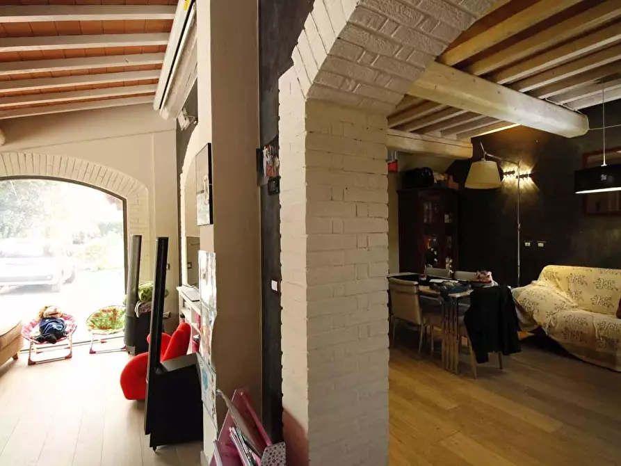 Immagine 8 di Casa colonica in vendita  a Vinci