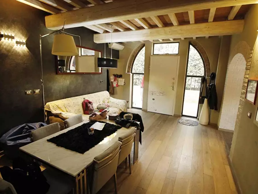 Immagine 6 di Casa colonica in vendita  a Vinci