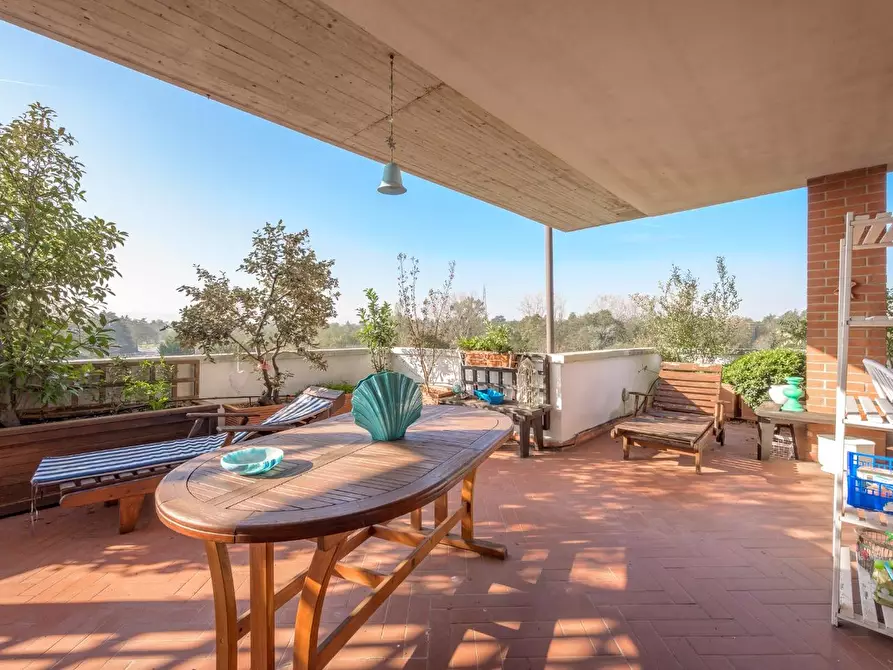 Immagine 1 di Mansarda in vendita  a Reggio Nell'emilia