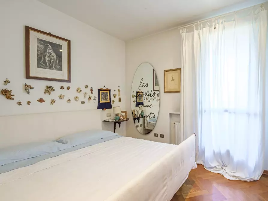 Immagine 13 di Mansarda in vendita  a Reggio Nell'emilia