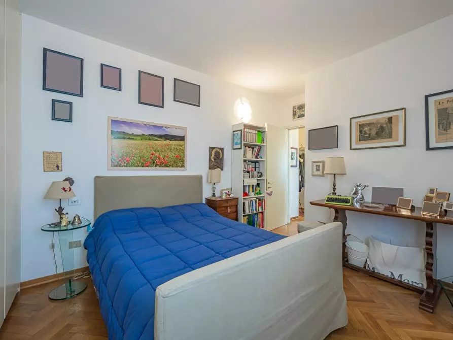 Immagine 23 di Mansarda in vendita  a Reggio Nell'emilia