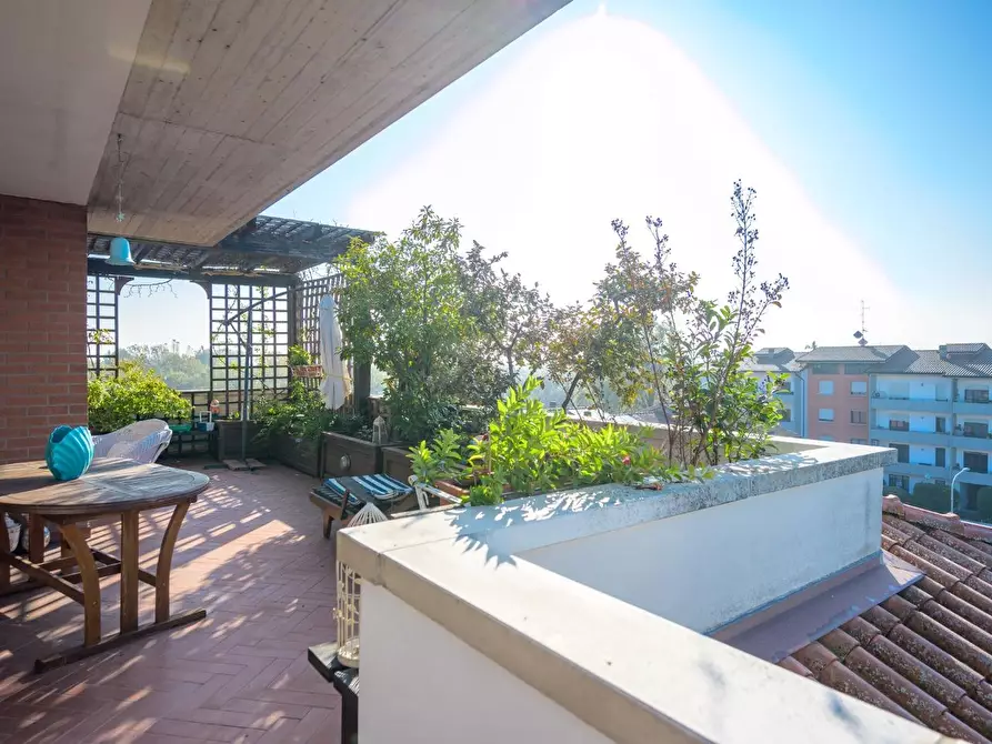 Immagine 43 di Mansarda in vendita  a Reggio Nell'emilia