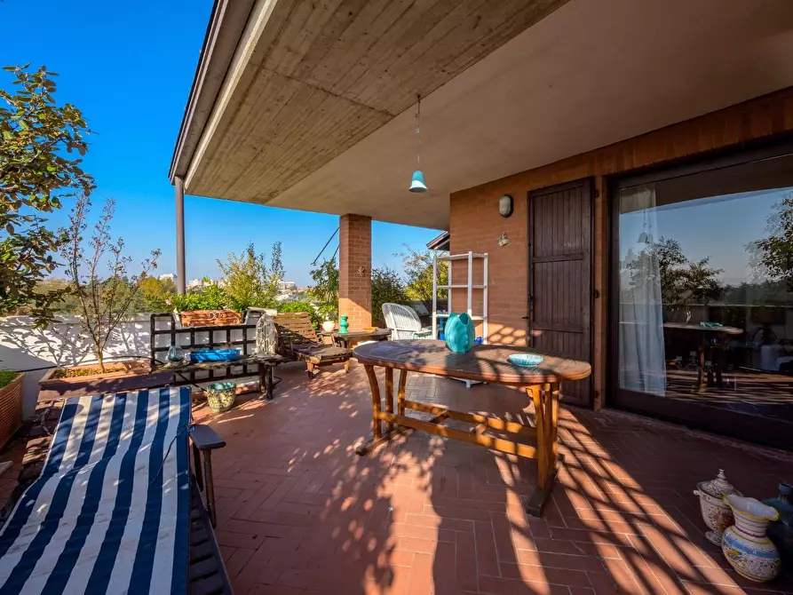 Immagine 39 di Mansarda in vendita  a Reggio Nell'emilia