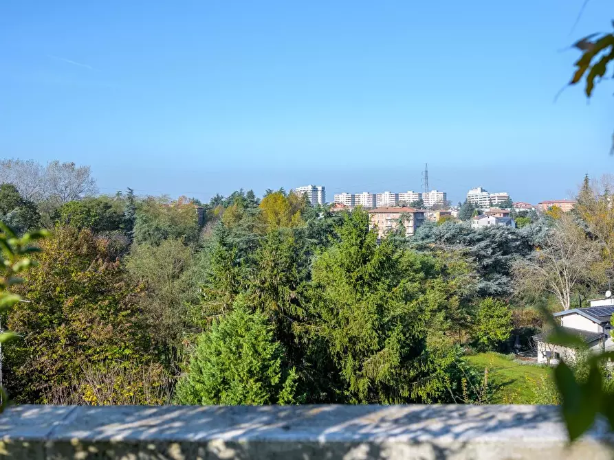 Immagine 42 di Mansarda in vendita  a Reggio Nell'emilia