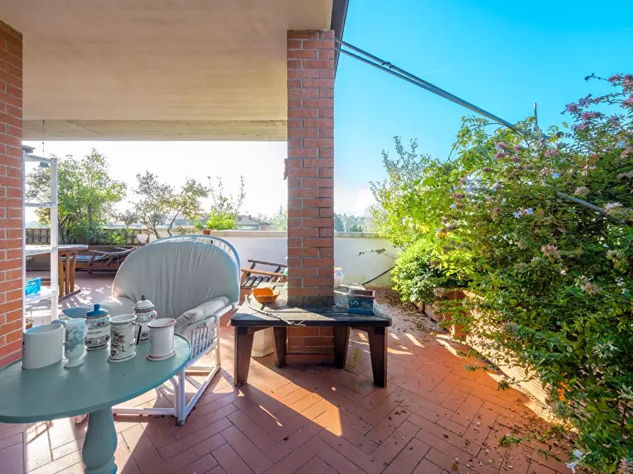 Immagine 35 di Mansarda in vendita  a Reggio Nell'emilia