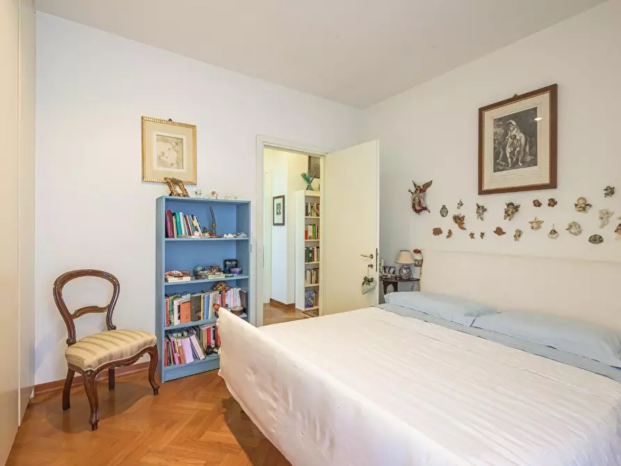 Immagine 14 di Mansarda in vendita  a Reggio Nell'emilia