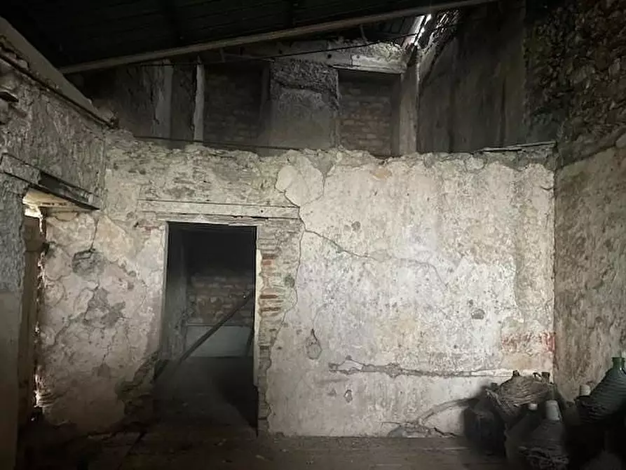 Immagine 20 di Casa semindipendente in vendita  a Massa