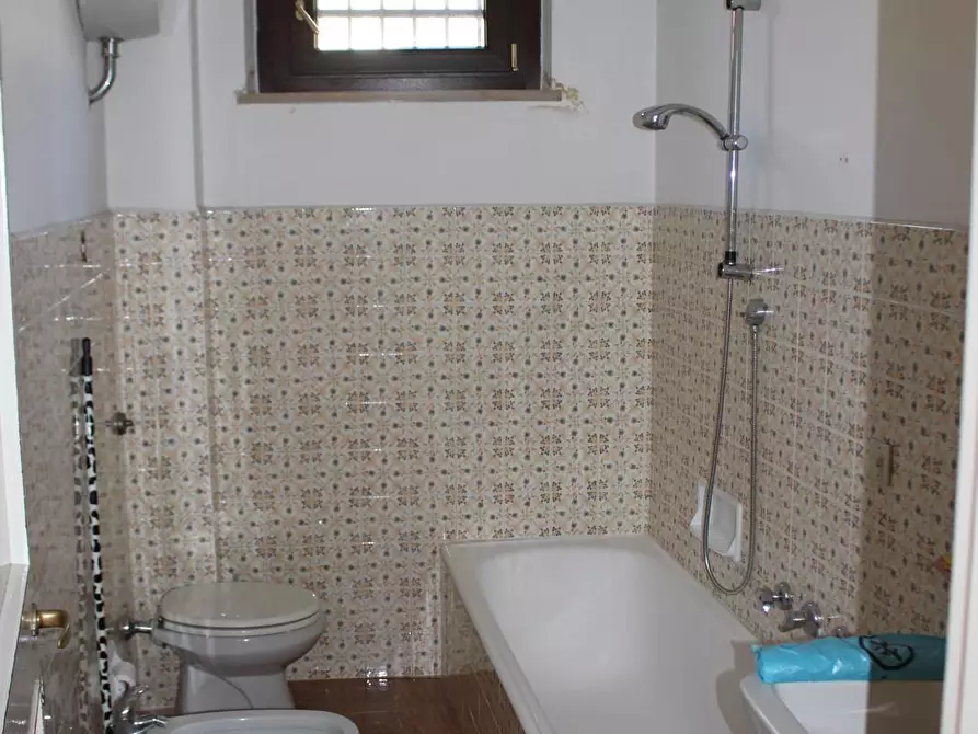 Immagine 16 di Appartamento in vendita  a Buti