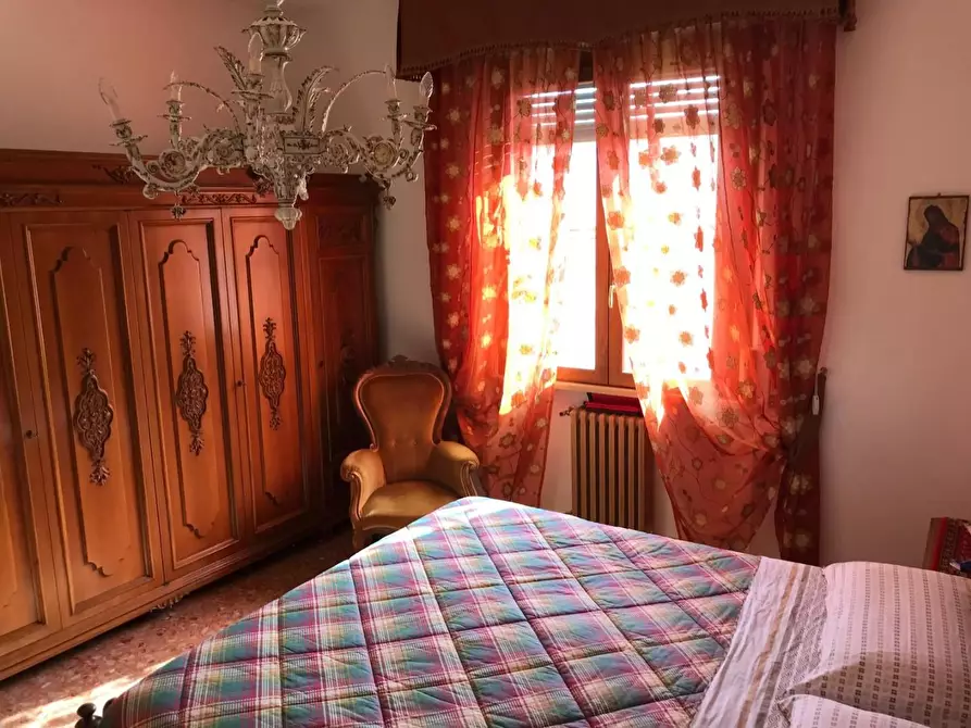 Immagine 13 di Appartamento in vendita  a Buti