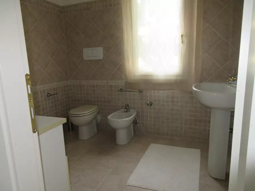 Immagine 14 di Villa in vendita  a Montelupo Fiorentino