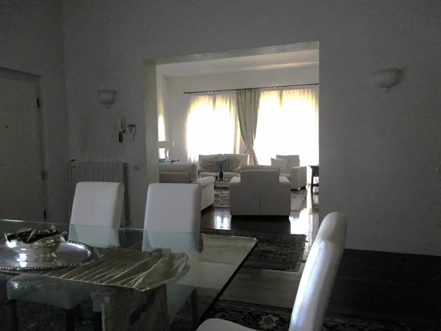 Immagine 5 di Villa in vendita  a Montelupo Fiorentino