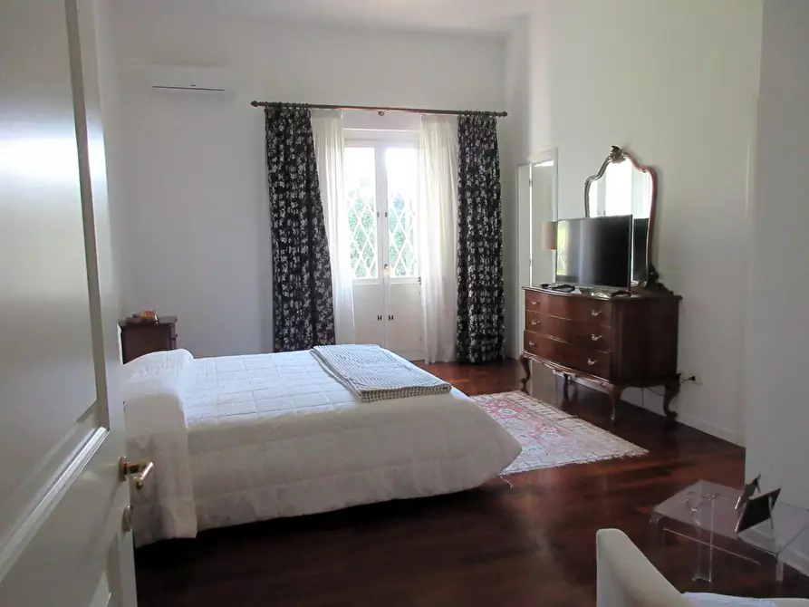 Immagine 11 di Villa in vendita  a Montelupo Fiorentino