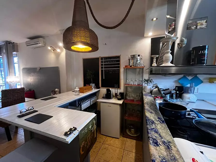 Immagine 18 di Appartamento in vendita  a Castelnuovo Magra