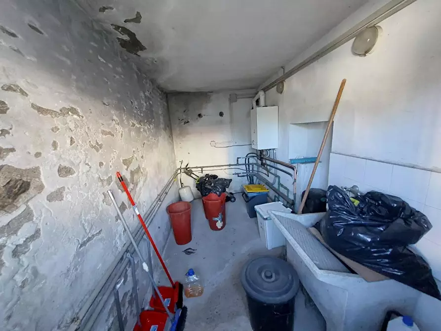 Immagine 41 di Casa bifamiliare in vendita  a Buti