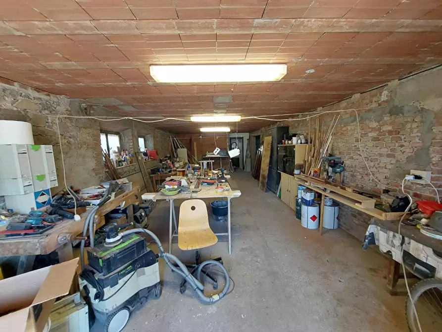 Immagine 42 di Casa bifamiliare in vendita  a Buti