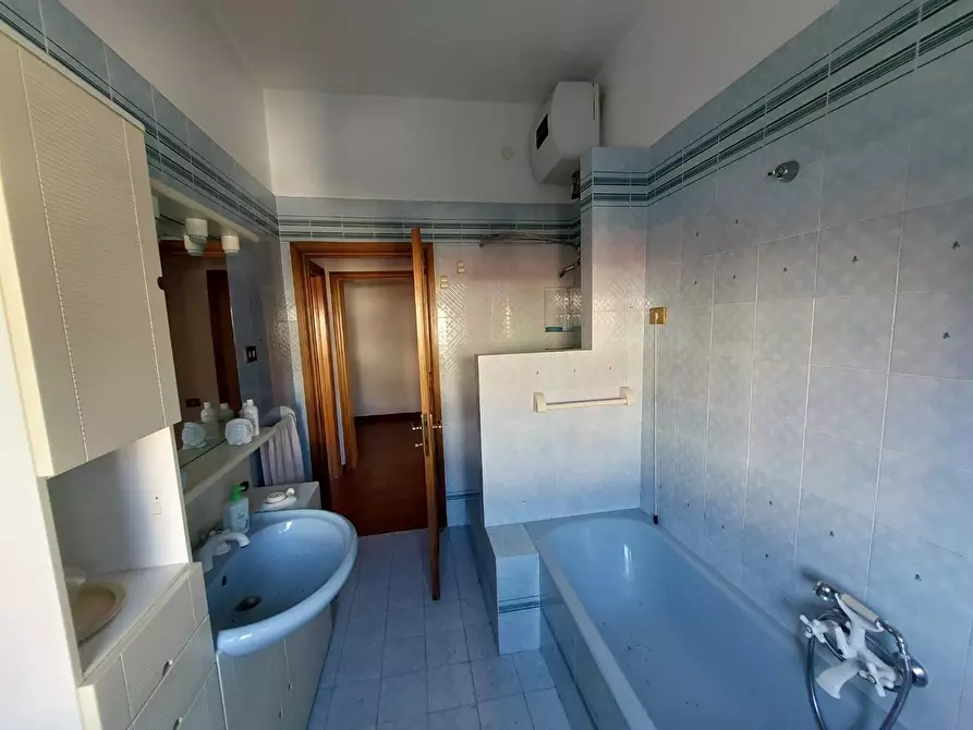 Immagine 24 di Casa bifamiliare in vendita  a Buti