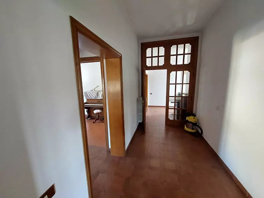 Immagine 37 di Casa bifamiliare in vendita  a Buti