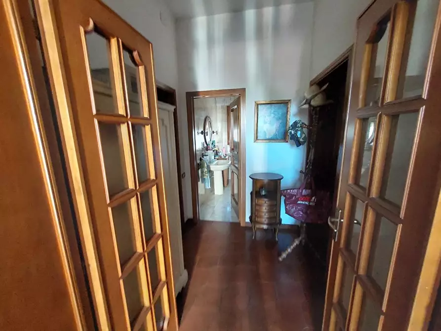 Immagine 38 di Casa bifamiliare in vendita  a Buti