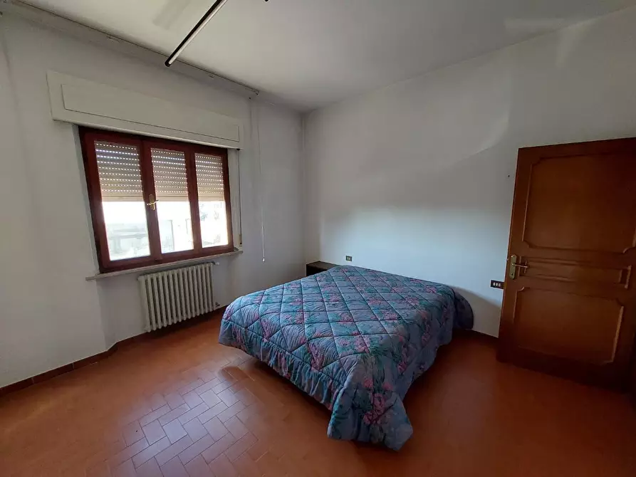 Immagine 16 di Casa bifamiliare in vendita  a Buti