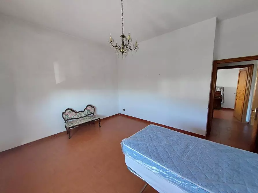 Immagine 19 di Casa bifamiliare in vendita  a Buti