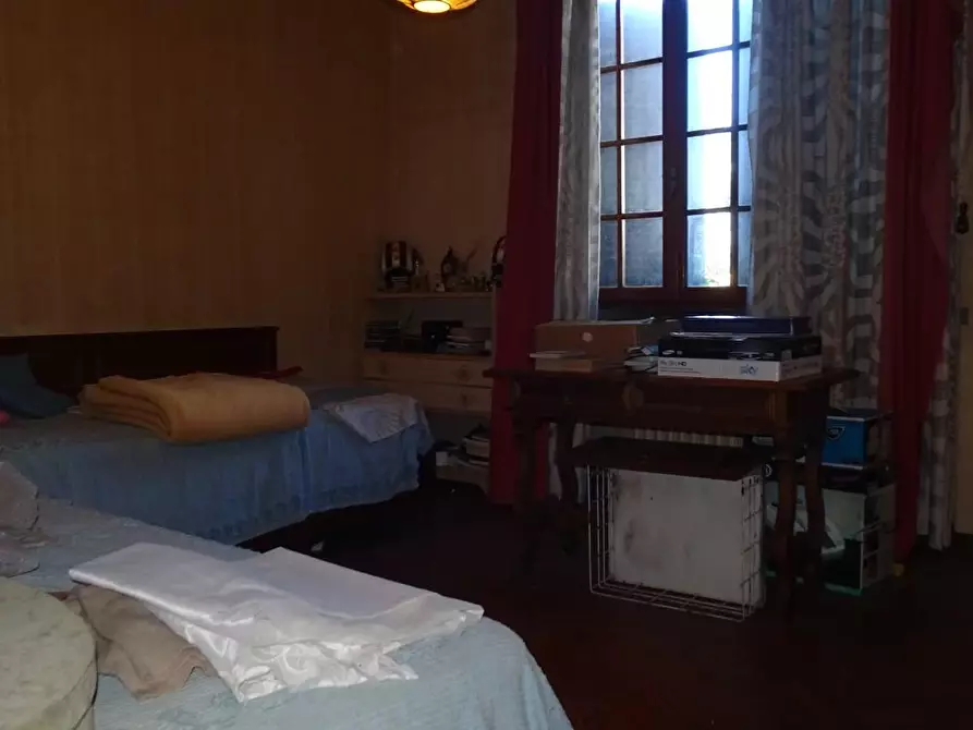 Immagine 20 di Villa in vendita  a Cascina