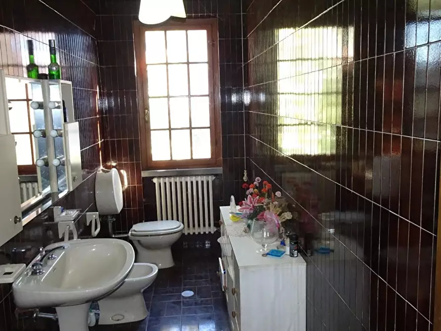 Immagine 33 di Villa in vendita  a Cascina