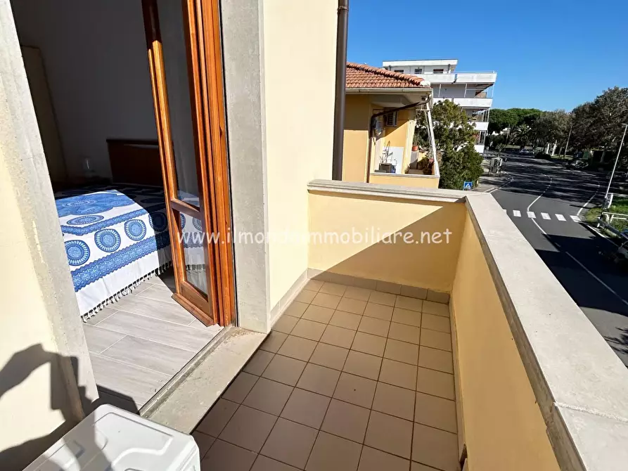 Immagine 11 di Appartamento in vendita  a Rosignano Marittimo