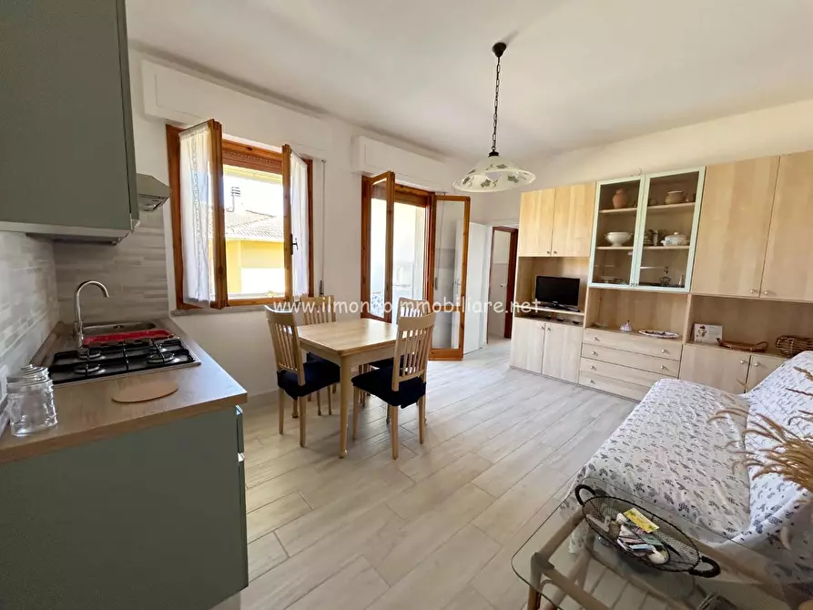 Immagine 3 di Appartamento in vendita  a Rosignano Marittimo