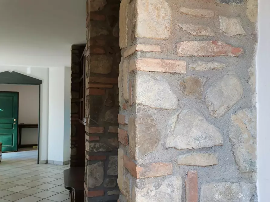 Immagine 2 di Casa trifamiliare in vendita  a Poggibonsi