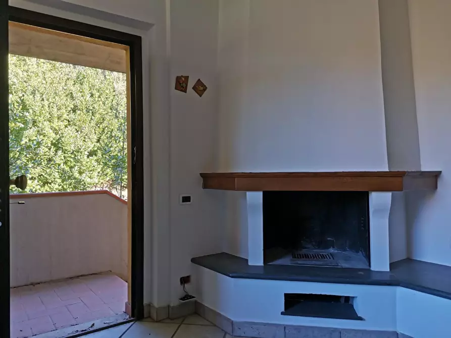 Immagine 6 di Casa trifamiliare in vendita  a Poggibonsi