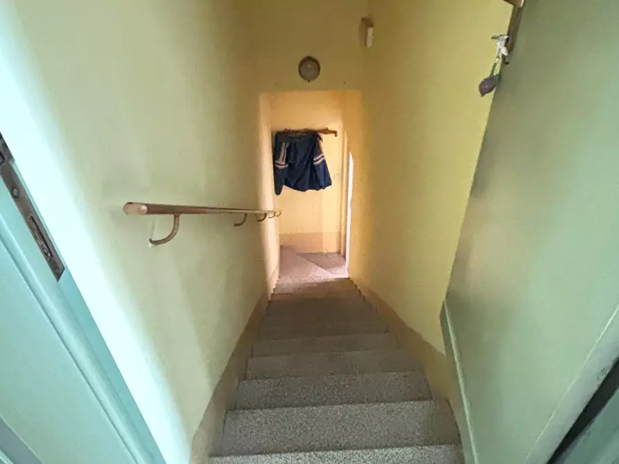 Immagine 21 di Villa in vendita  a Cascina