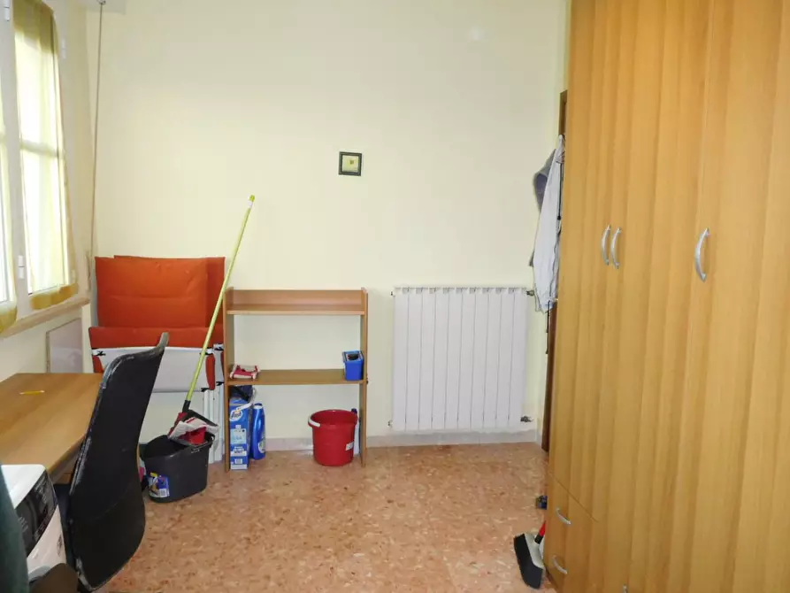 Immagine 13 di Mansarda in vendita  a Pisa