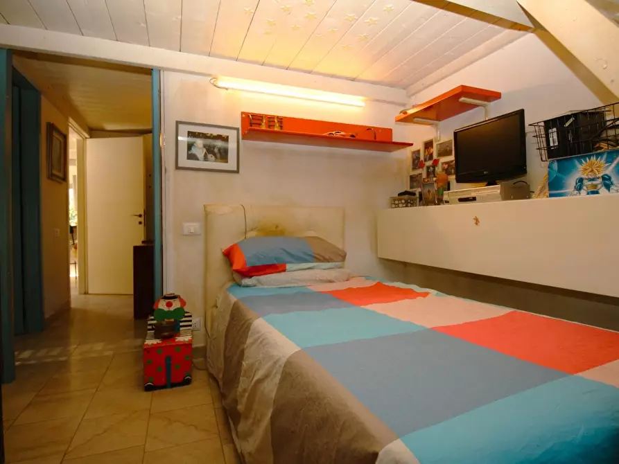 Immagine 19 di Appartamento in vendita  a Pisa