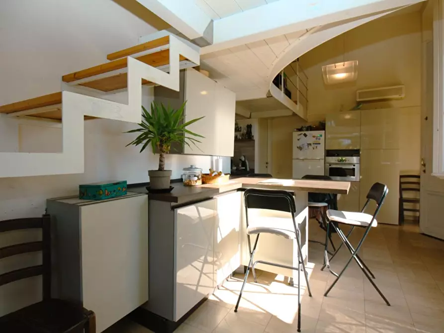 Immagine 6 di Appartamento in vendita  a Pisa