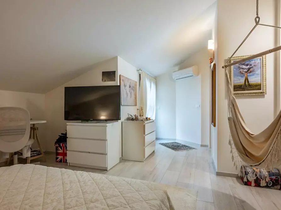 Immagine 21 di Villetta a schiera in vendita  a Castelfranco Di Sotto