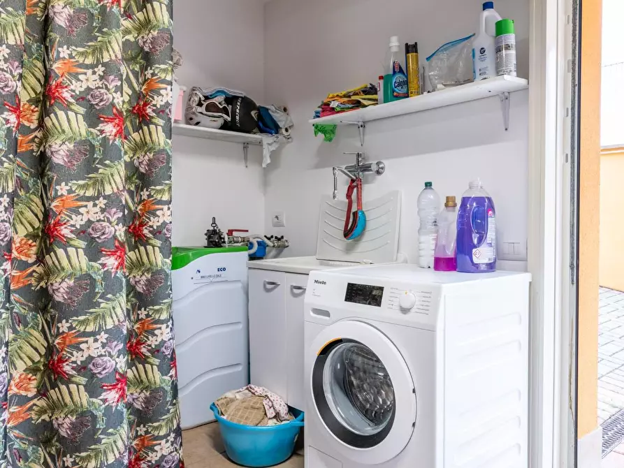 Immagine 29 di Villetta a schiera in vendita  a Castelfranco Di Sotto