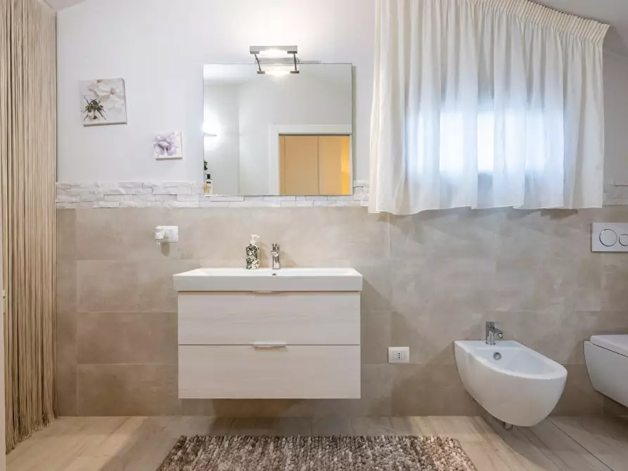 Immagine 23 di Villetta a schiera in vendita  a Castelfranco Di Sotto