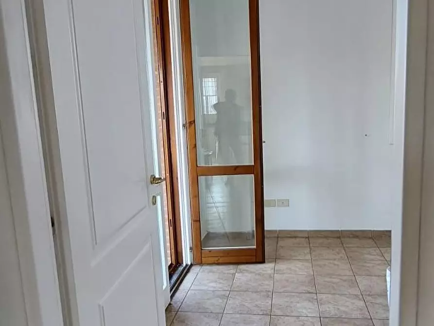 Immagine 18 di Appartamento in vendita  a Empoli