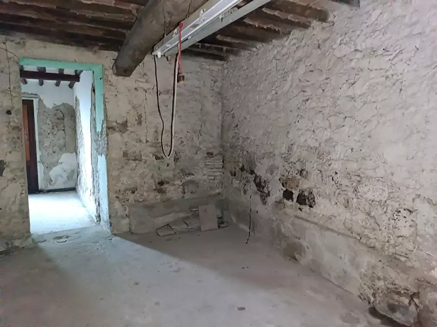 Immagine 4 di Terratetto in vendita  a Borgo A Mozzano