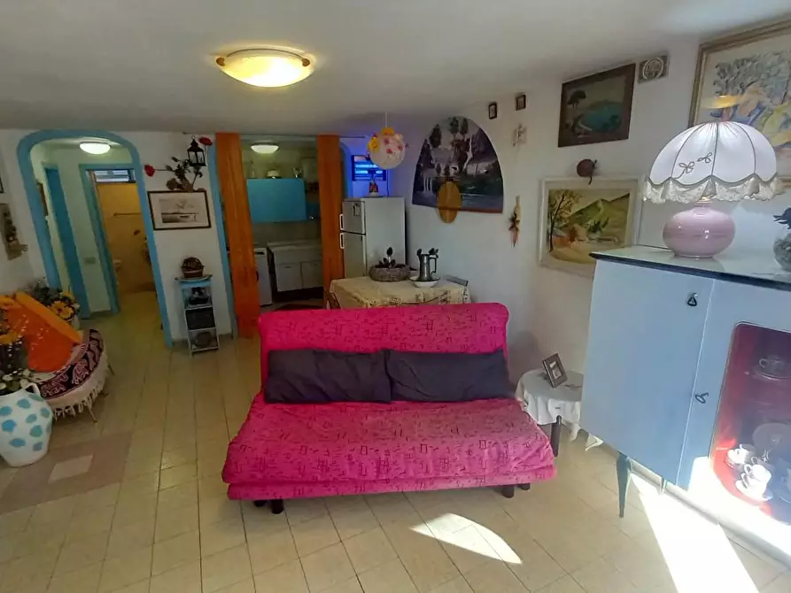 Immagine 18 di Appartamento in vendita  a Rosignano Marittimo