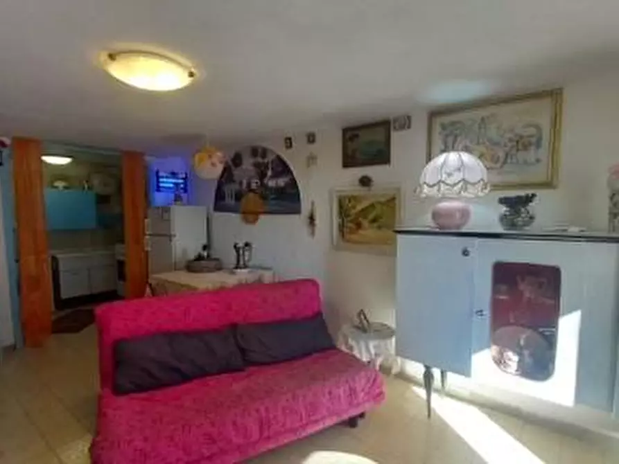 Immagine 12 di Appartamento in vendita  a Rosignano Marittimo