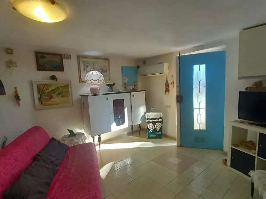 Immagine 10 di Appartamento in vendita  a Rosignano Marittimo