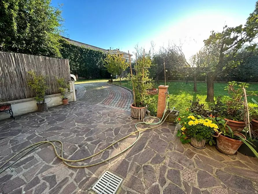 Immagine 2 di Casa bifamiliare in vendita  a Santa Croce Sull'arno