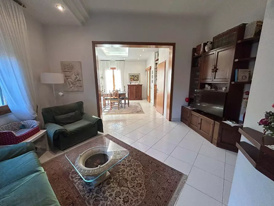 Immagine 8 di Casa bifamiliare in vendita  a Santa Croce Sull'arno