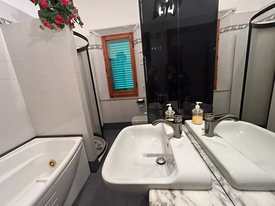 Immagine 22 di Casa bifamiliare in vendita  a Santa Croce Sull'arno